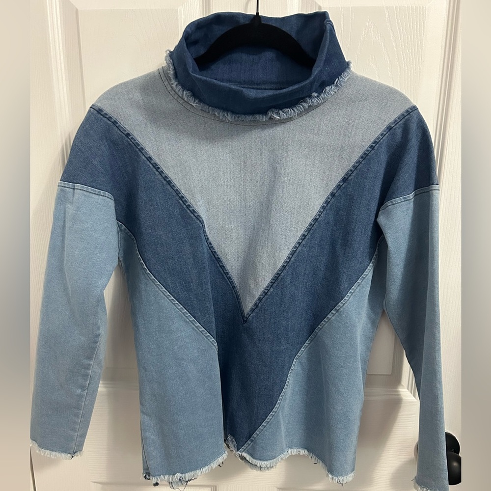 CHELSEA & VIOLET girls denim top size XL